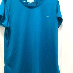 Teal Women’s Columbia Omni-wick Shirt